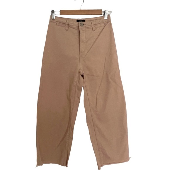 BDG High & Wide Peach Raw Hem Jeans - Picture 2 of 6